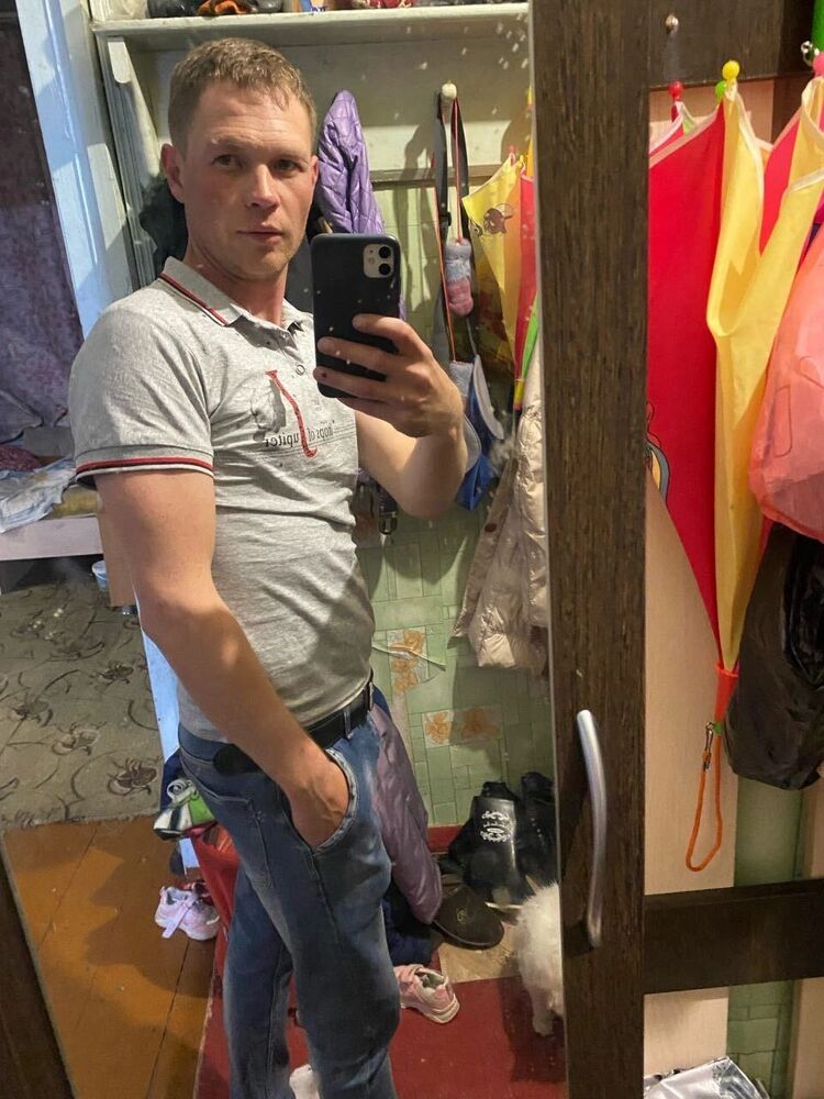  32258545  , 28 ,    