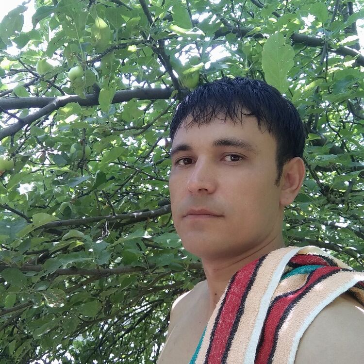  ,   Bahtiyor, 40 ,   ,   , c , 