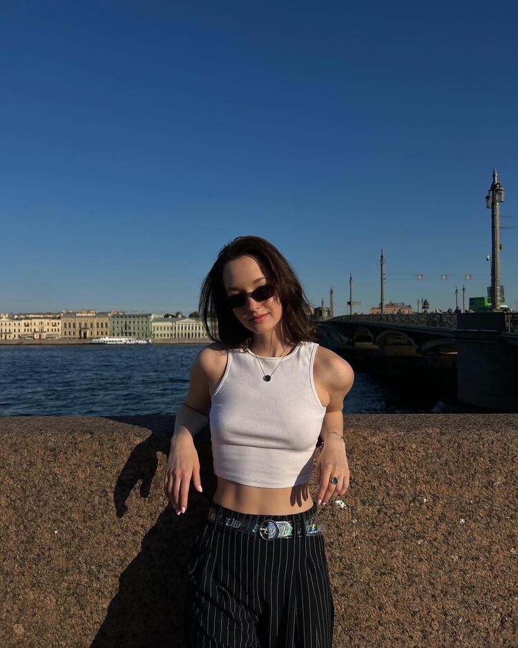  -,   , 25 ,  