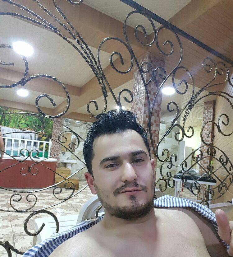  ,   Gulom, 42 ,   