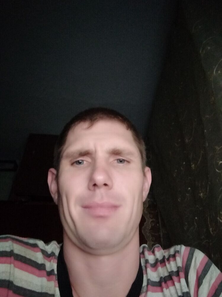  22048845  , 35 ,    