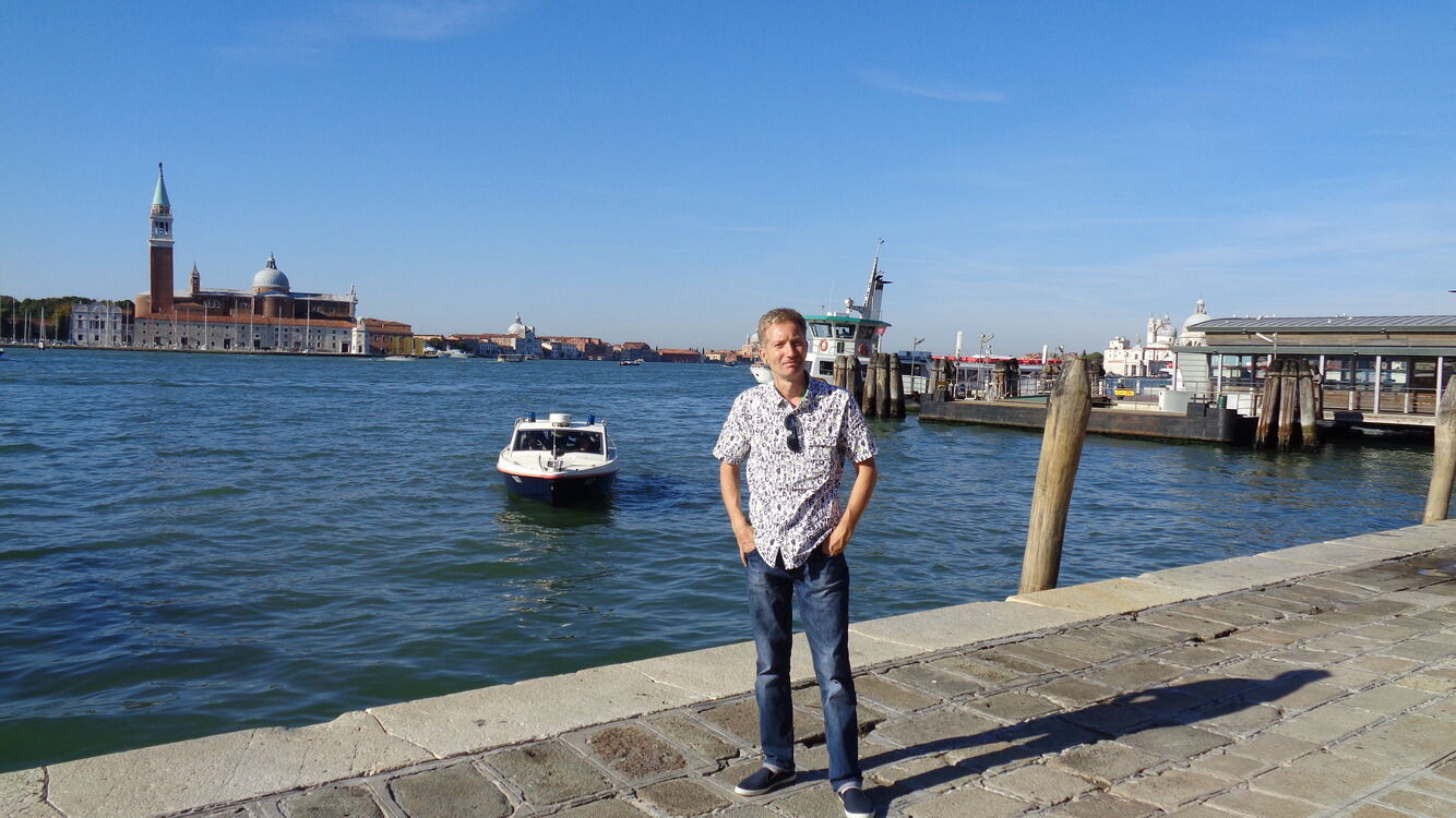  ,   Oleg, 51 ,   ,   , c 