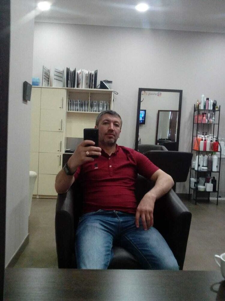  21088595  , 47 ,    