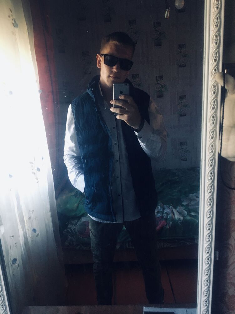  37307445  , 21 ,    