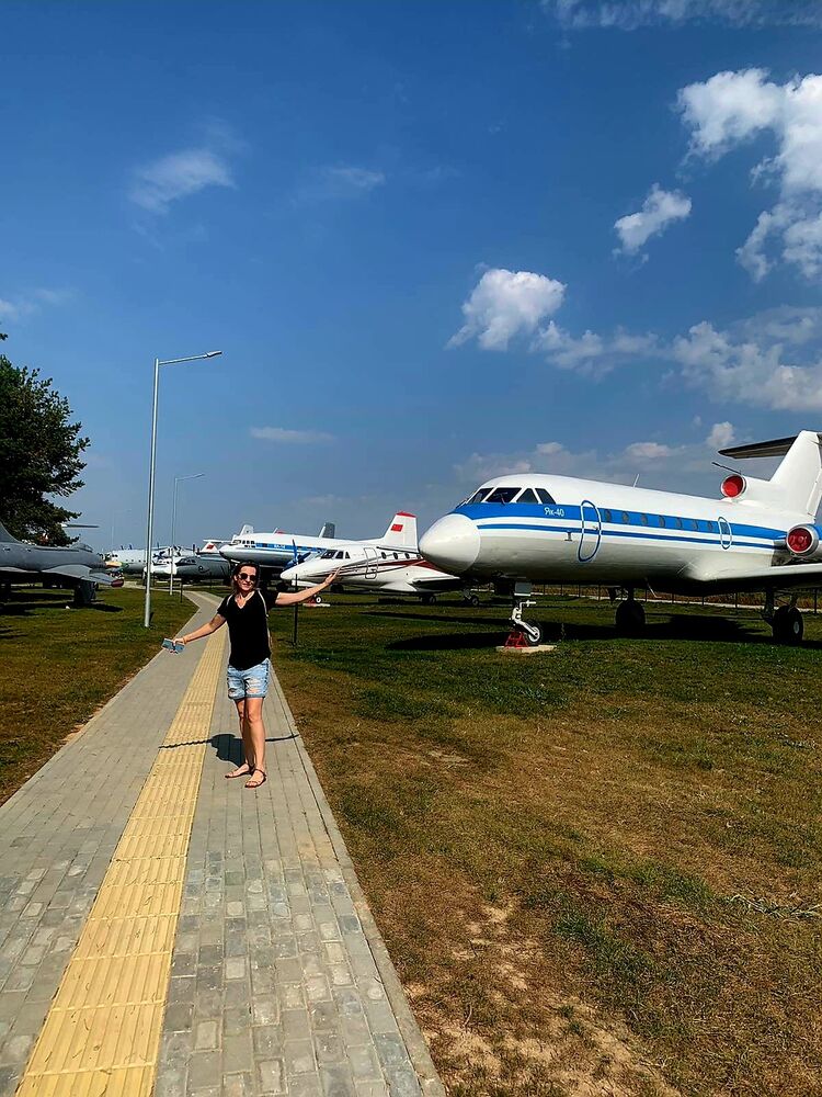  47226945  , 40 ,    -