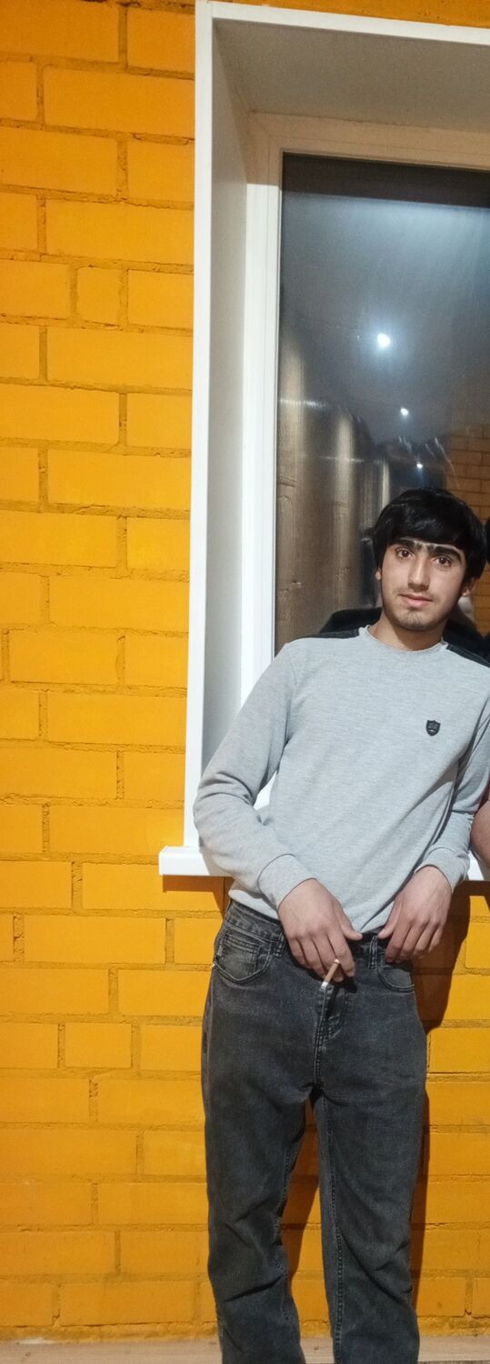  53296215  Artyom, 25 ,    