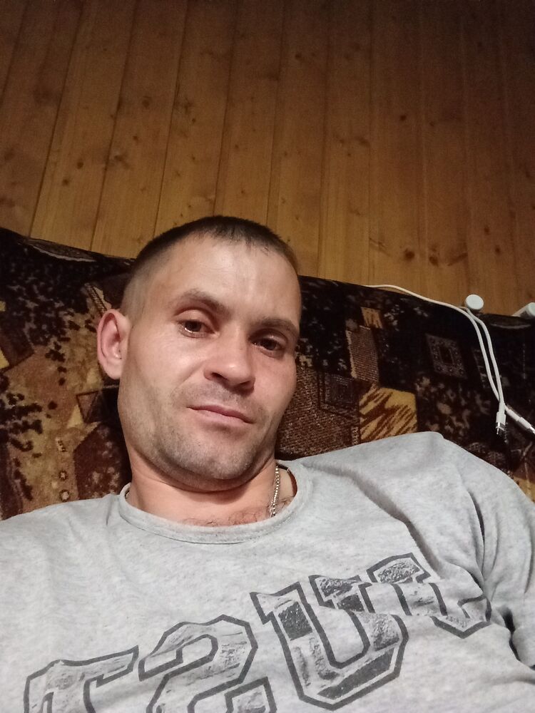  44074125  , 33 ,    