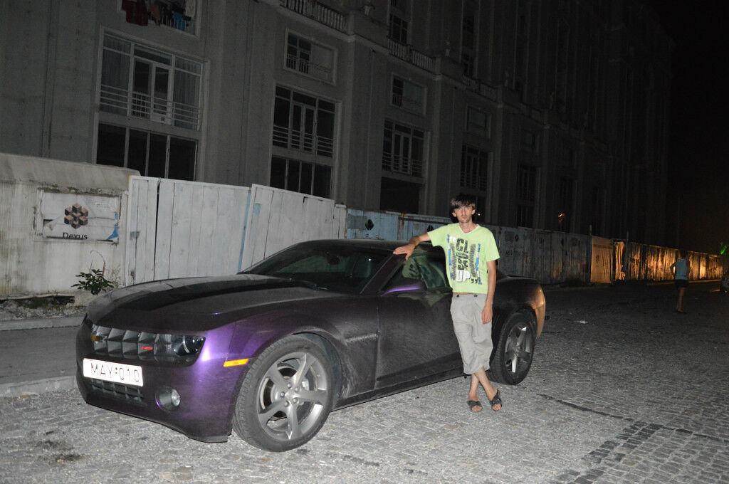  4170525  Irakli, 35 ,    