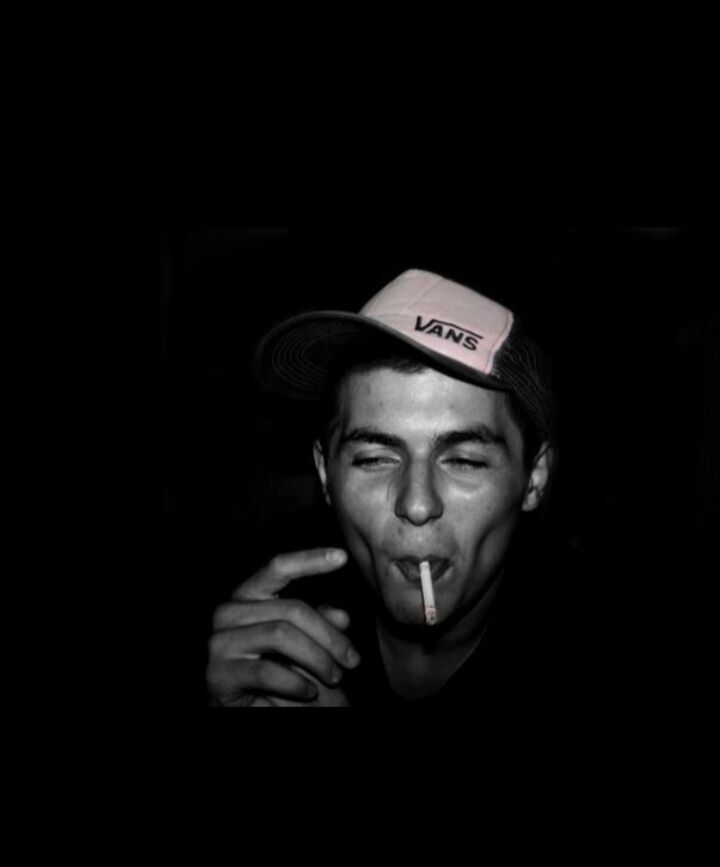  27549005  Artem, 34 ,    