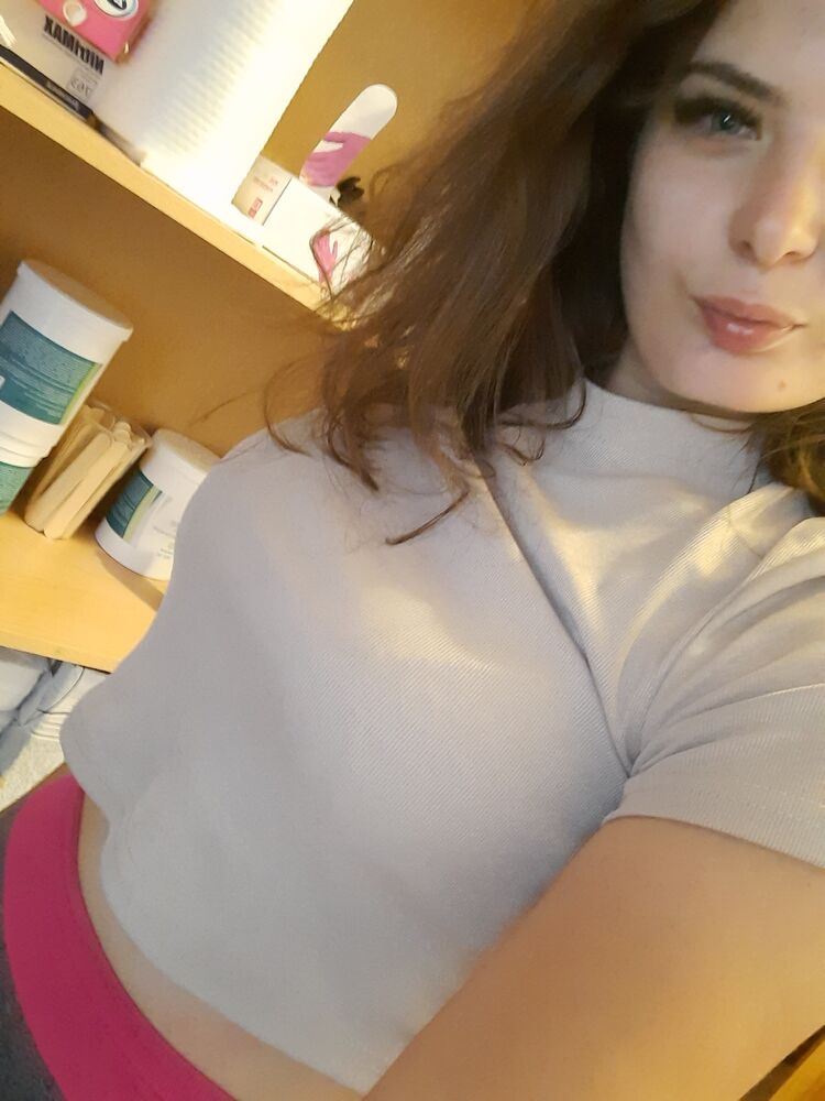 -,   , 32 ,   