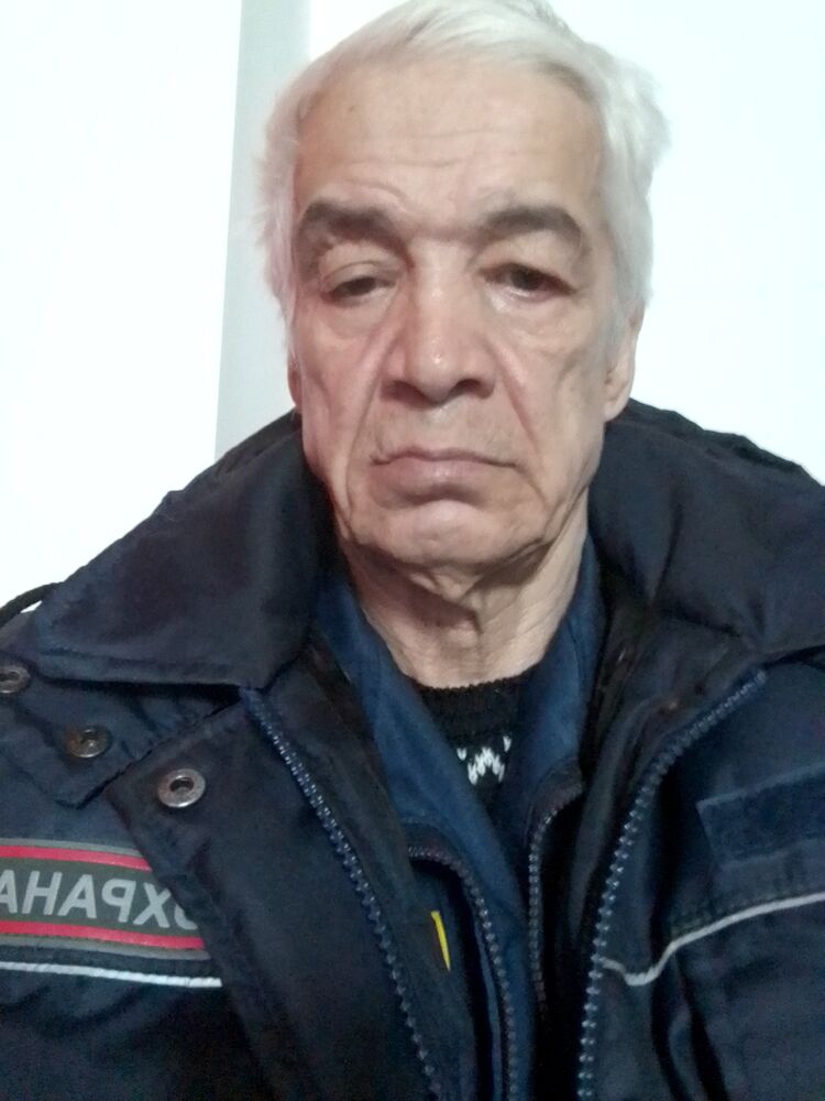  33037325  , 70 ,    