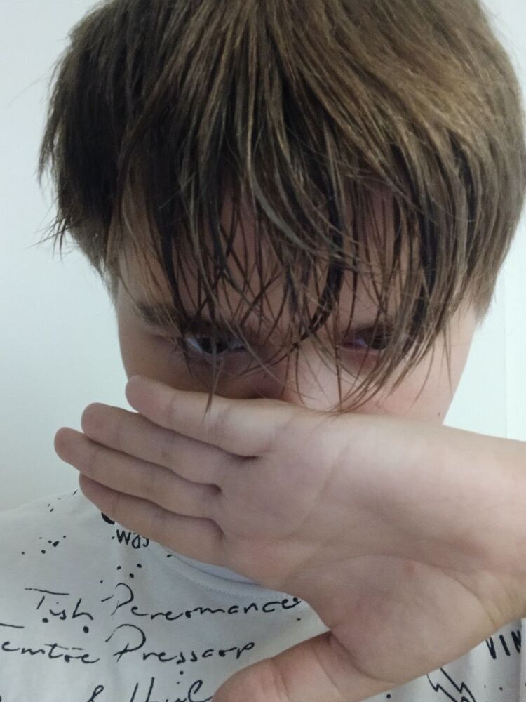  53385125  Loniaksz, 18 ,    