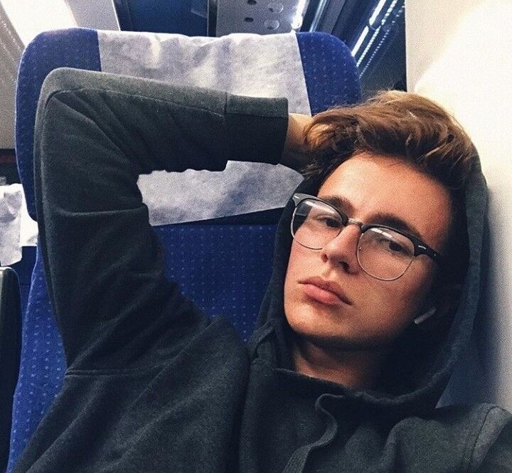 ���������� ��������������, ���� ����� ������, 24 ����, ������������ 