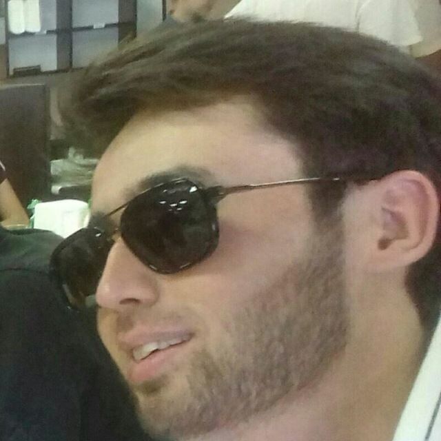  50245485  Vavil, 33 ,    