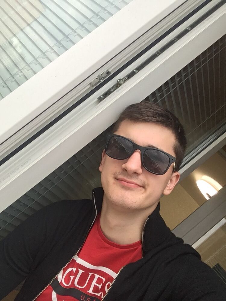 ���� 18747385 ������� Saha, 32 ����, ���� ���������� � �����