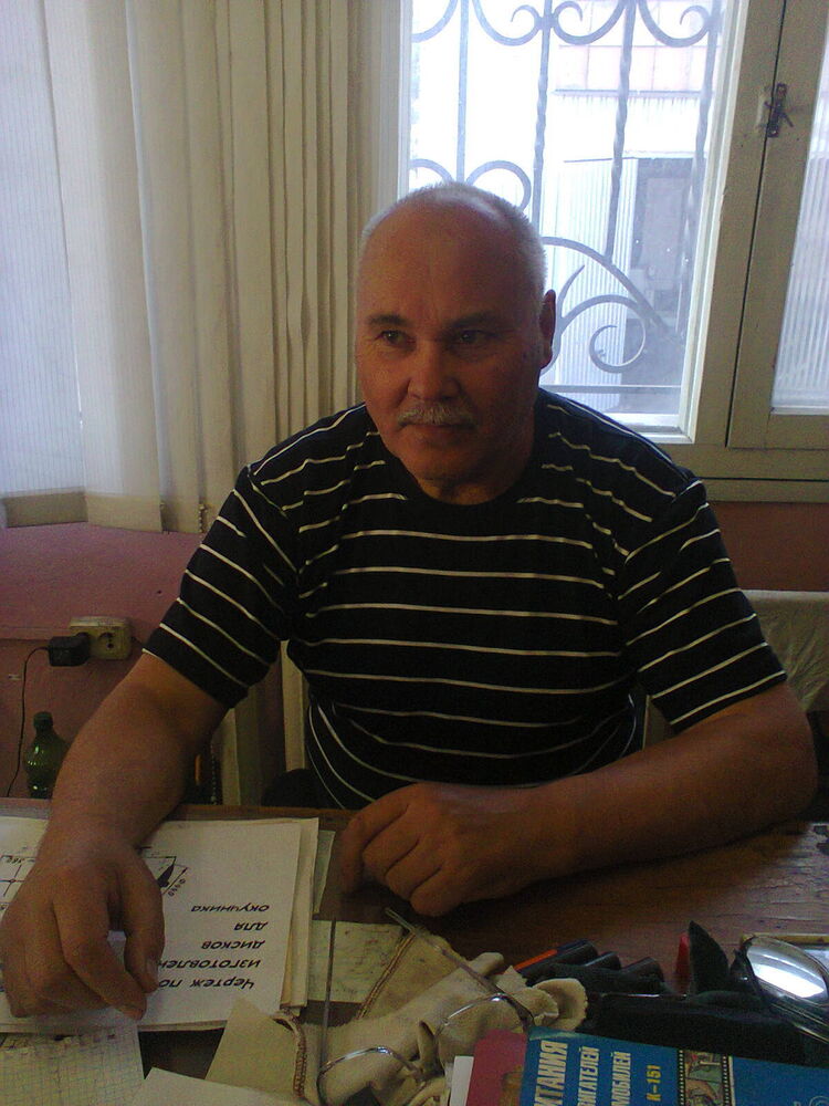  ,   Vlad, 68 ,   ,   