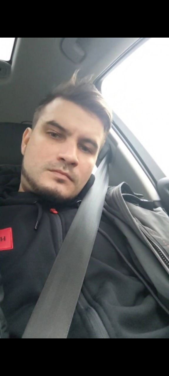  54189605  Mike, 28 ,    