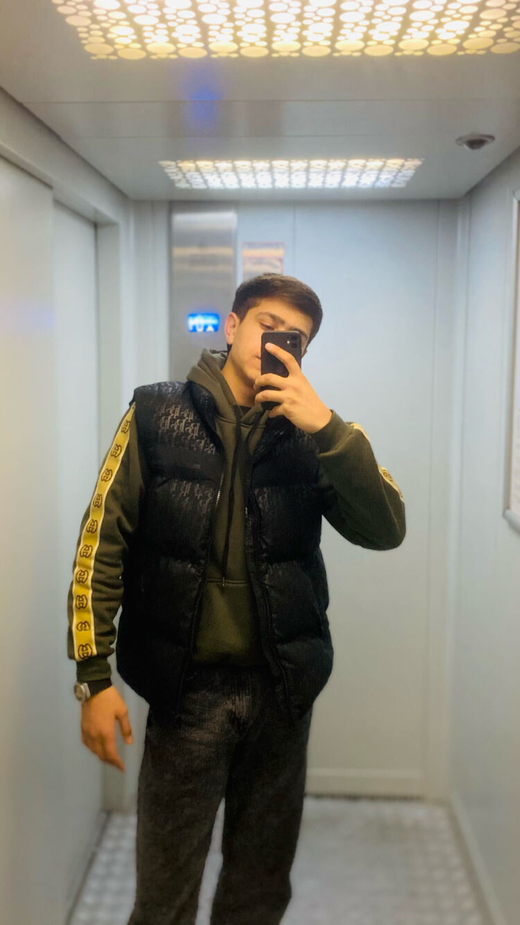  42265685  , 22 ,    