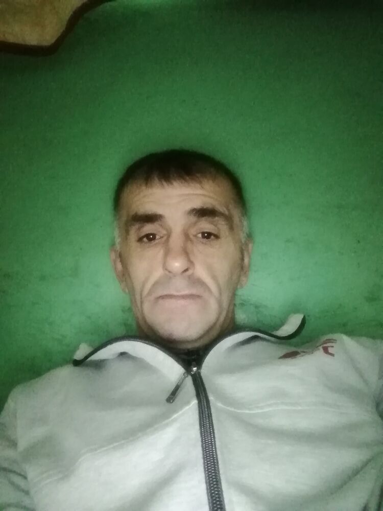  32450975  , 49 ,    