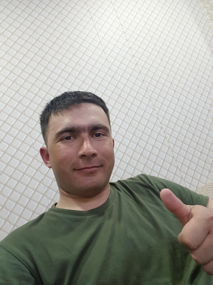  15520875  Azizbek, 35 ,    