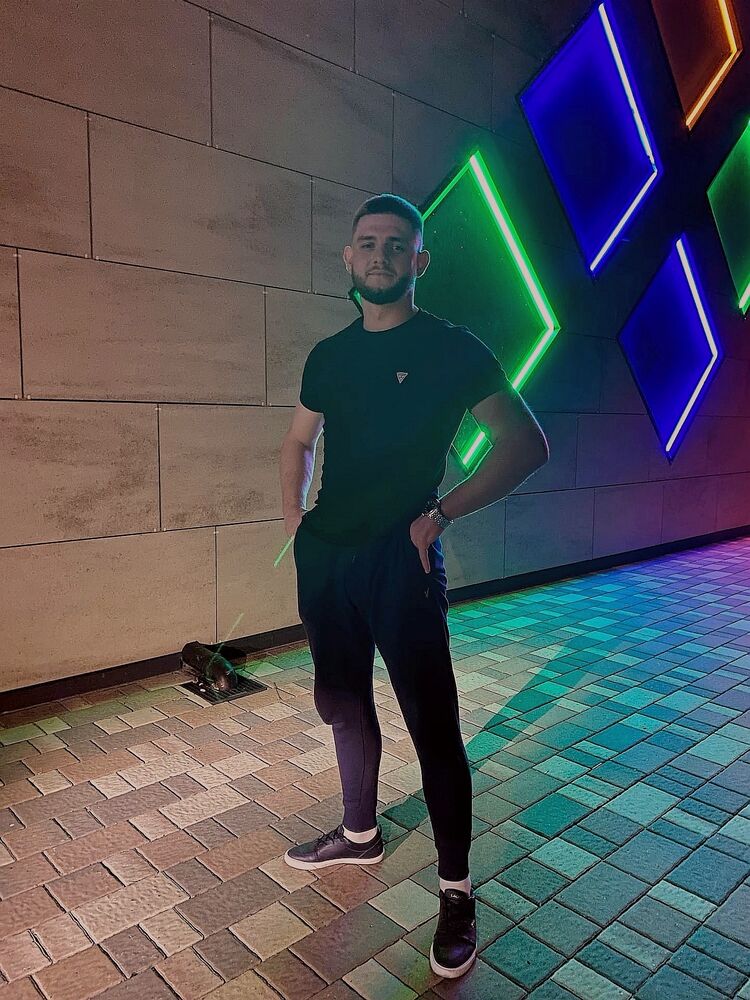  28460075  Nikolay, 26 ,    