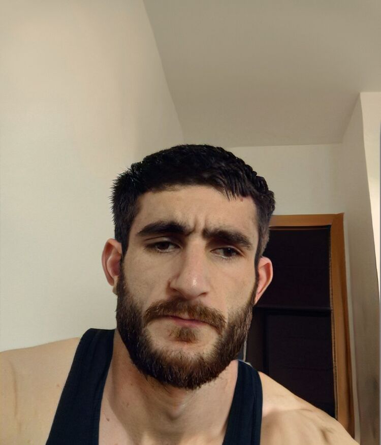  39049395  , 32 ,    