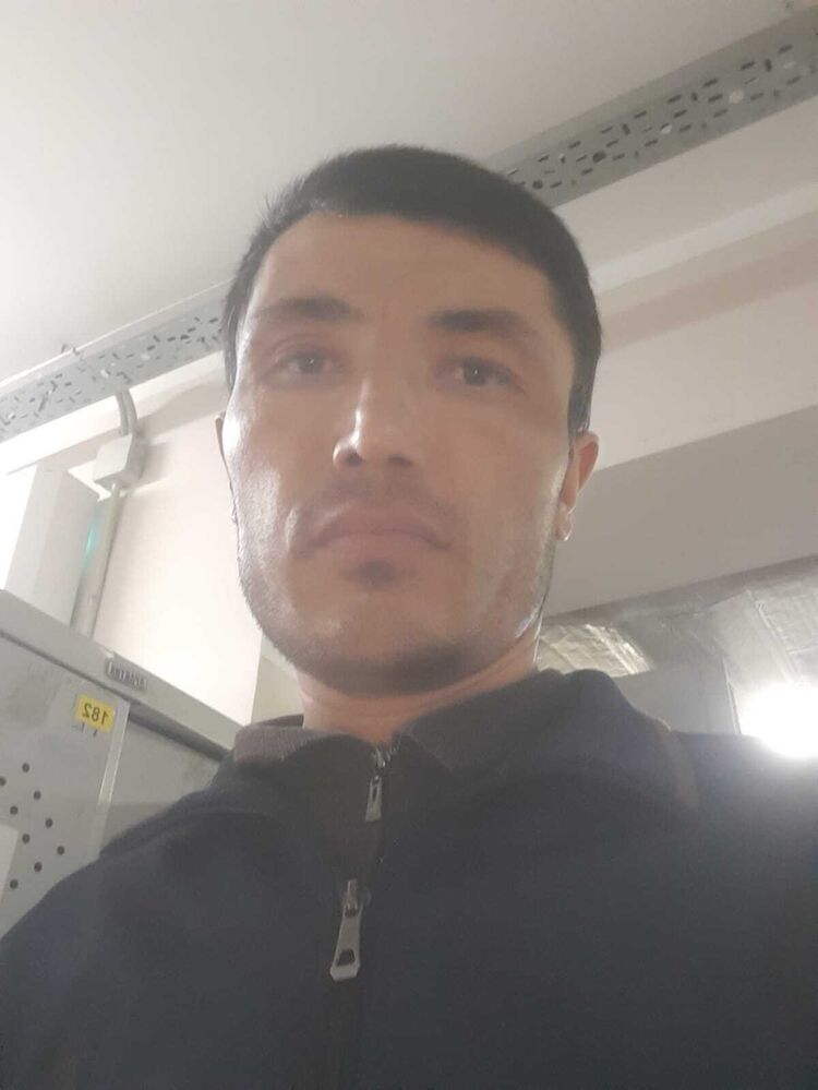  33812475  , 38 ,    
