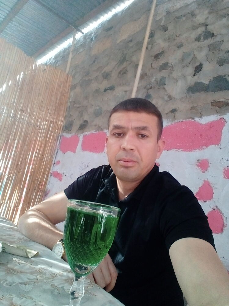  39359205  Tehran, 37 ,    