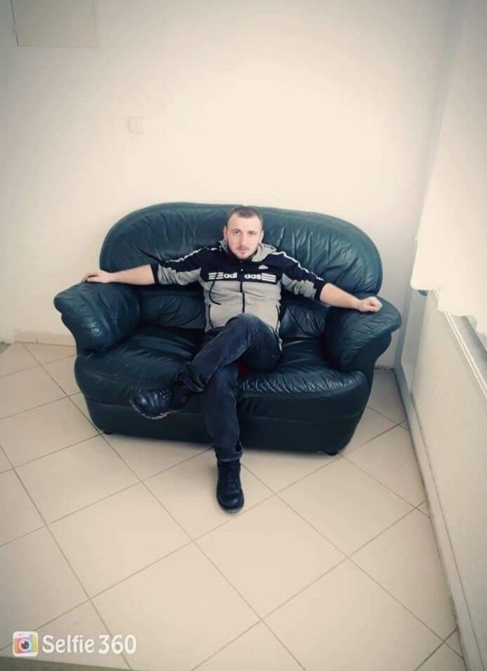  ,   Giorgi, 25 ,   ,   , c 