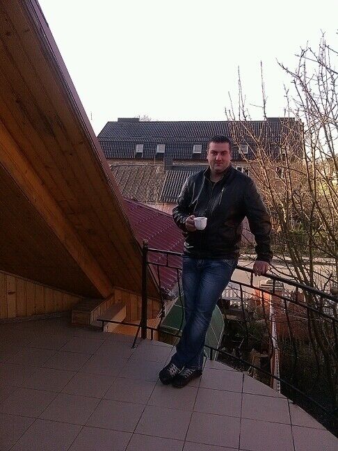 ���� 15335355 ������� �����, 37 ���, ���� ���������� � ��������