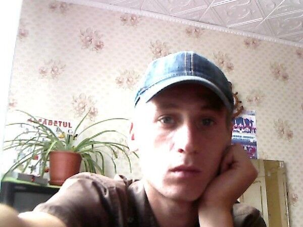  7526885  Sergiu, 38 ,    