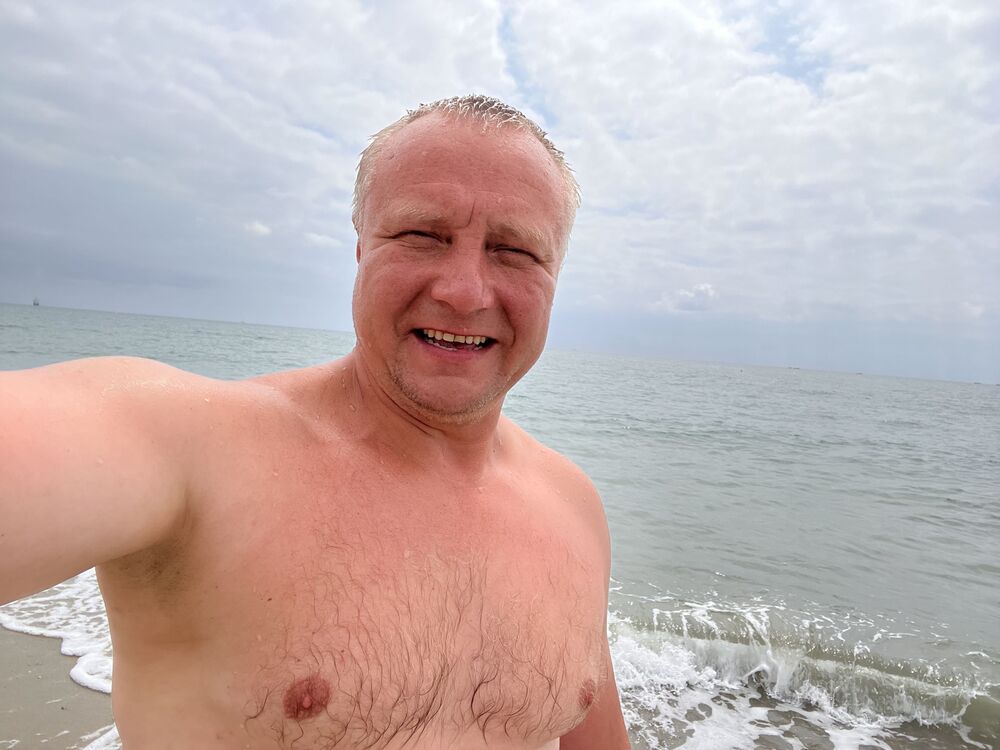  45638165  Maksim, 43 ,    Homberg