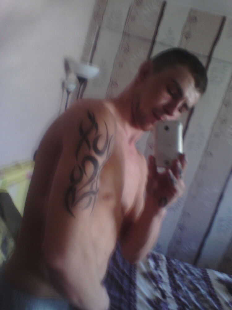  7340105  Boris, 37 ,    