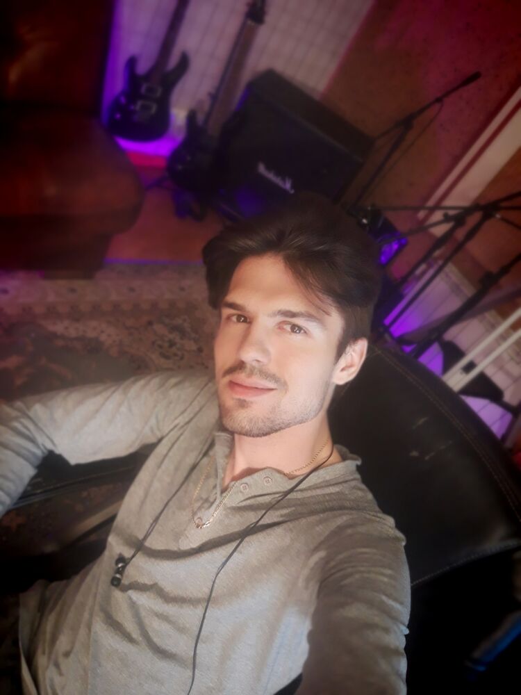  ,   Timofey, 32 ,   ,   , c , 