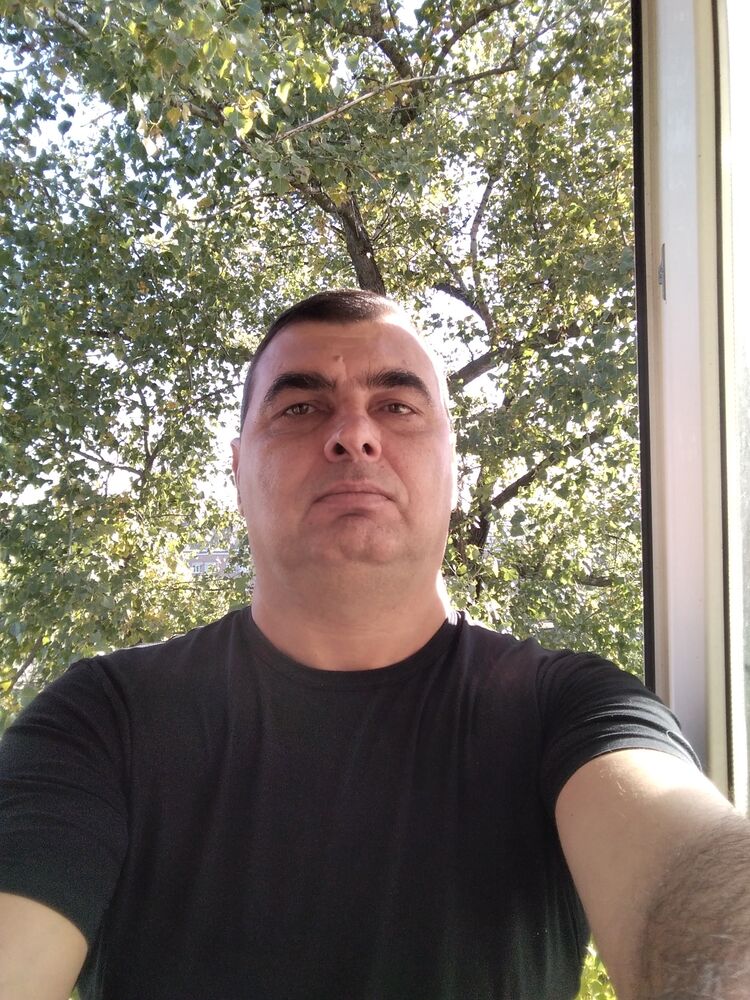  39557075  , 52 ,    