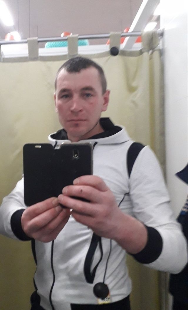  14330585  , 40 ,    