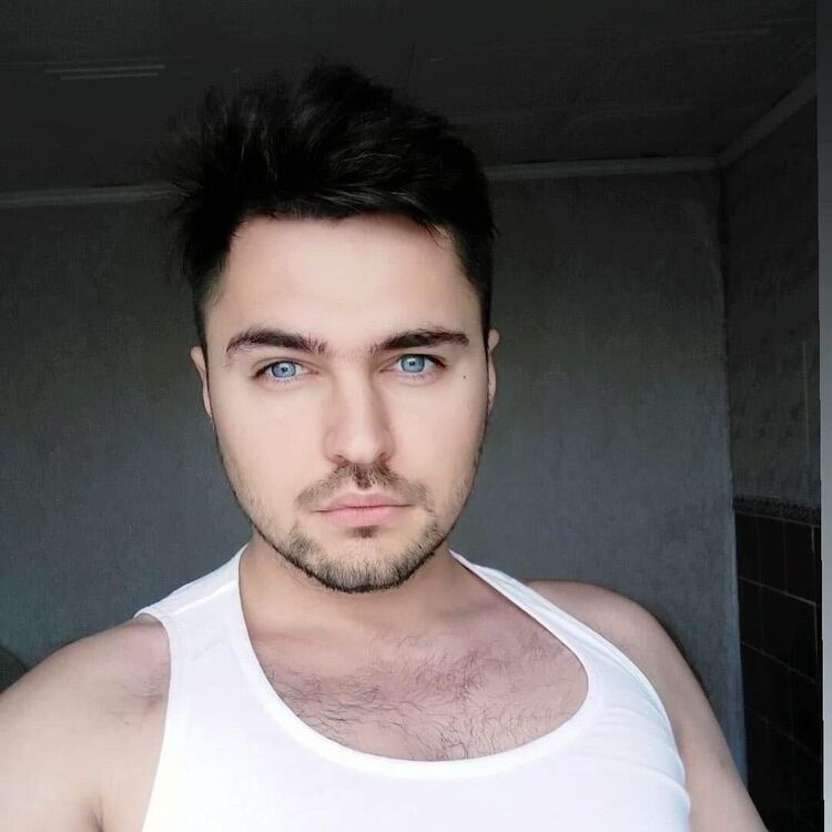  ,   Cristian, 29 ,   ,   