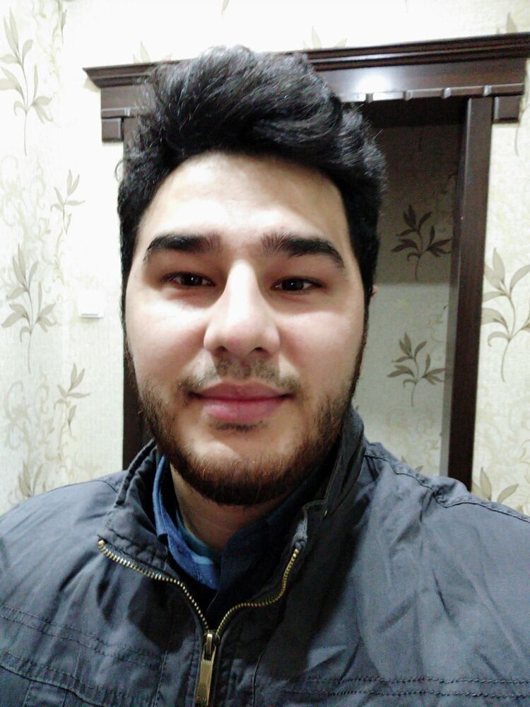  23521085  Farruh, 37 ,    