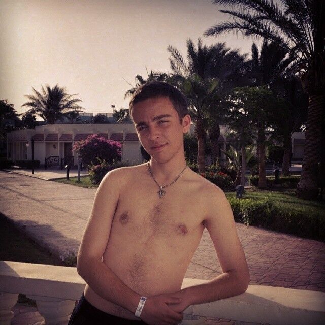  ,   , 28 ,   , 