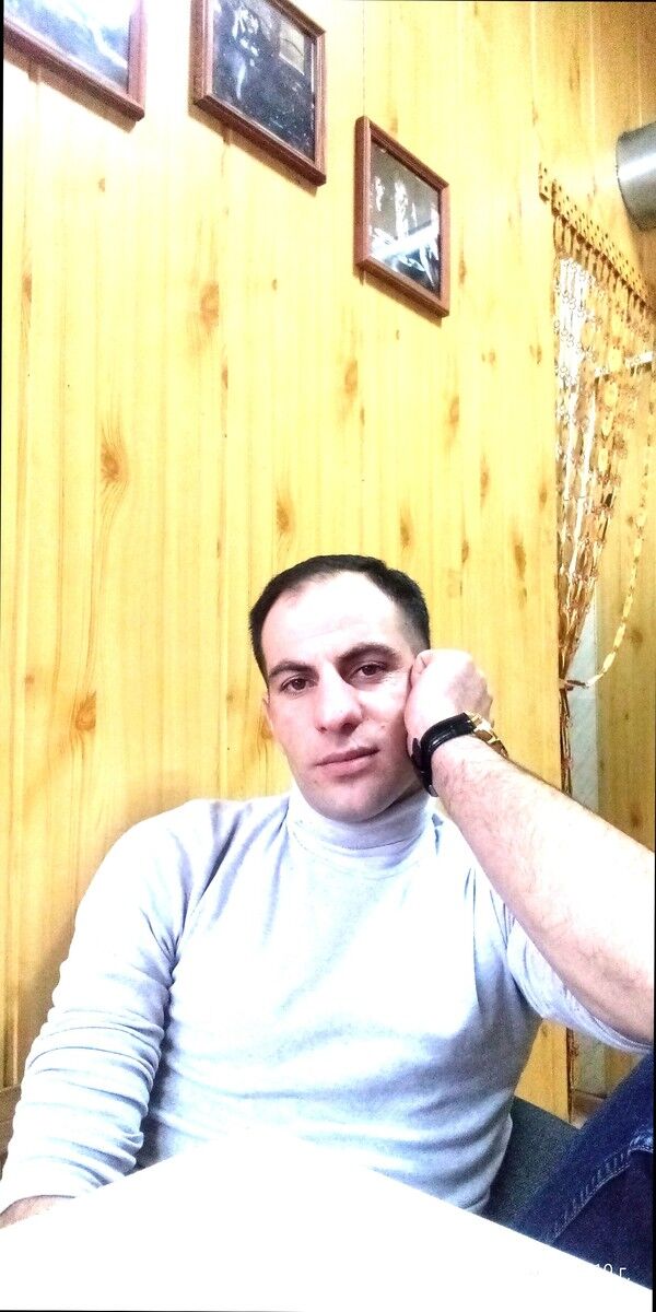  15348905  Grisha, 39 ,    