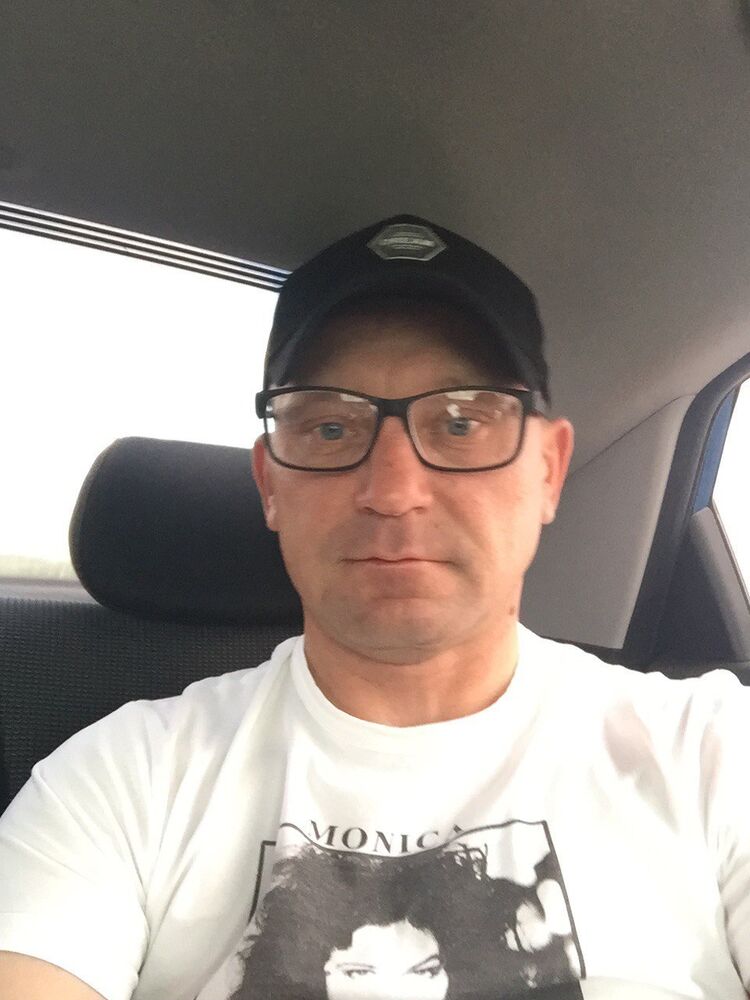  33422975  , 46 ,    