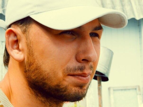  6422875  Alex, 41 ,    