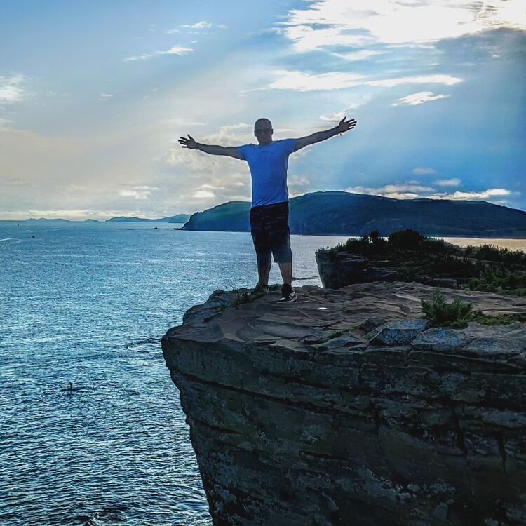  ,   Alexander, 27 ,   ,   , c 