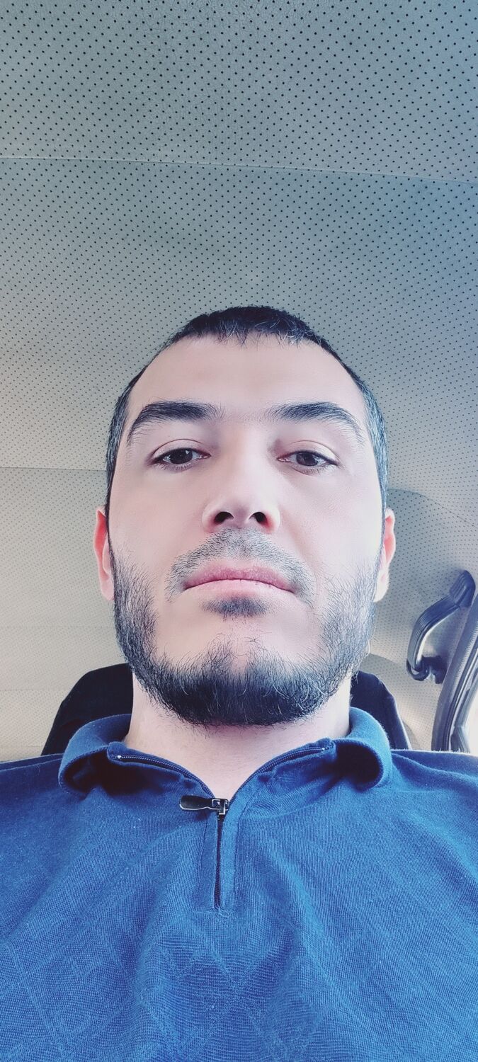  34382555  , 40 ,    
