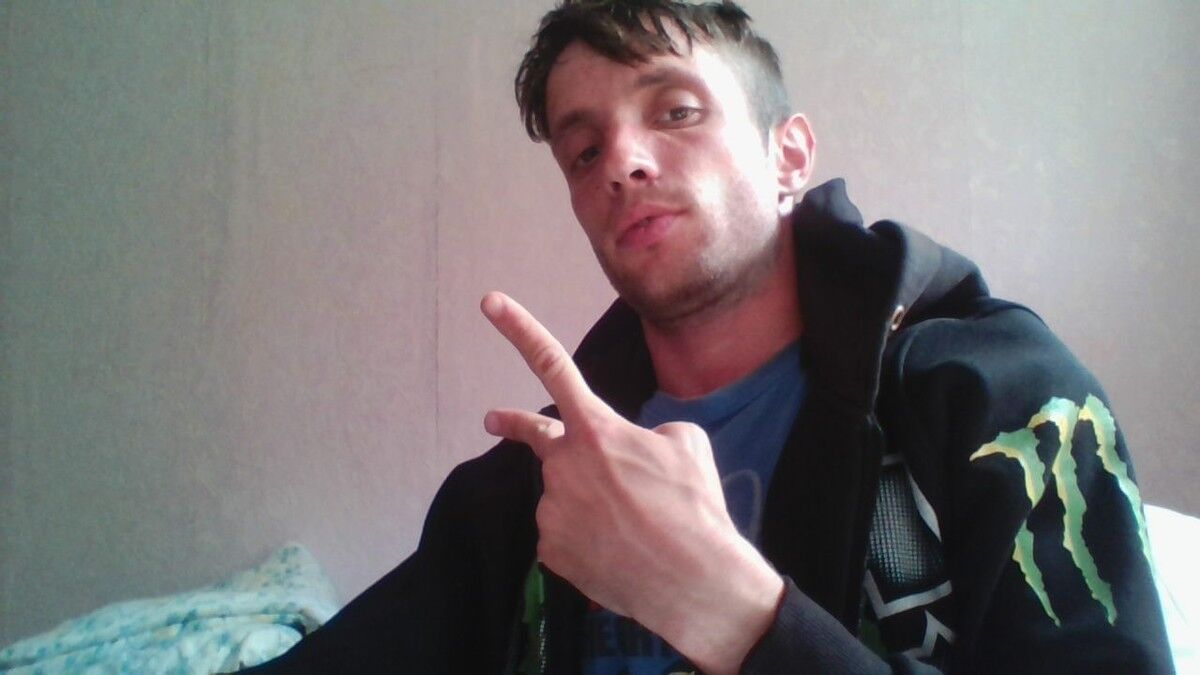  12338955  Dante, 37 ,    