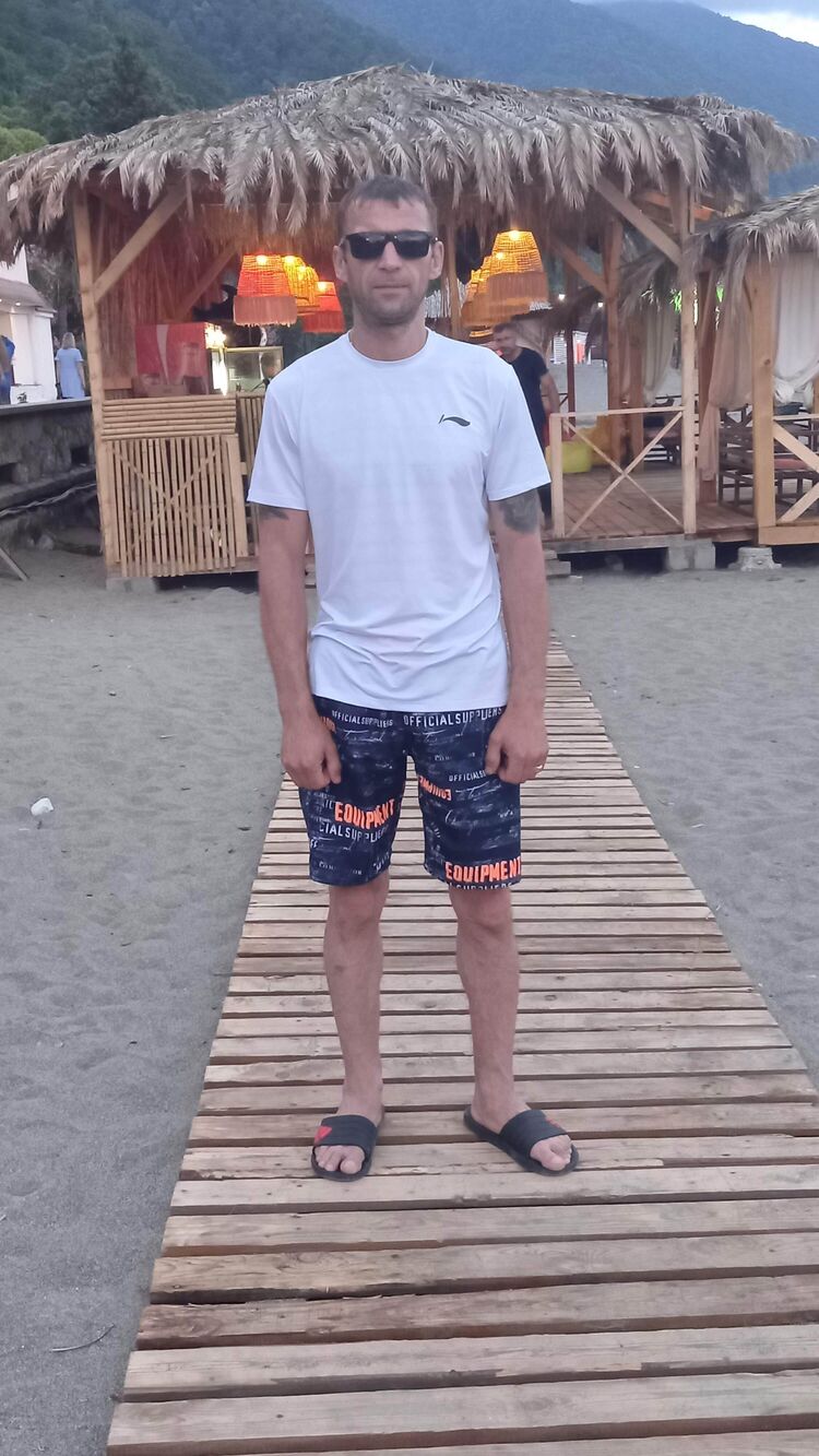  54079375  Aleksey, 44 ,    