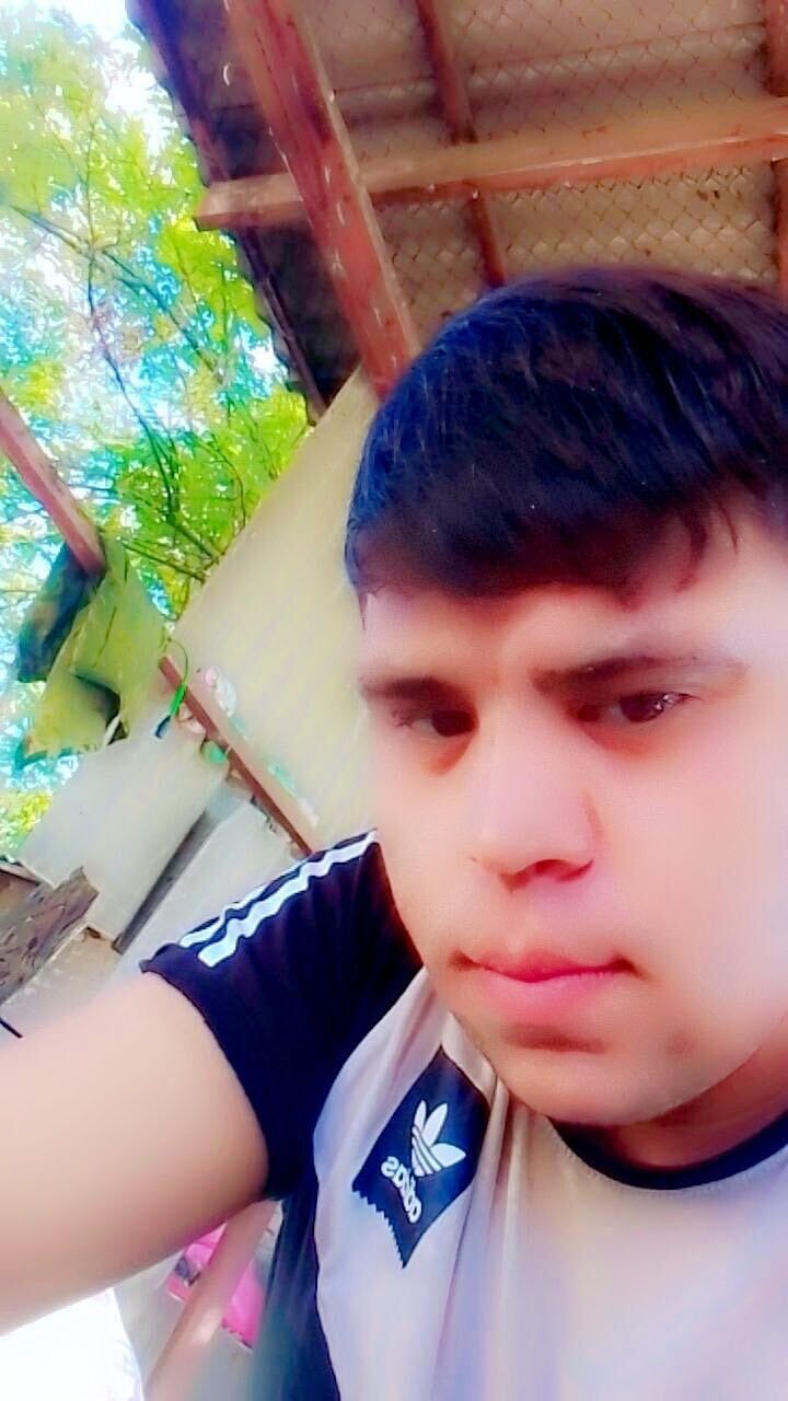  49504345  Far, 22 ,    