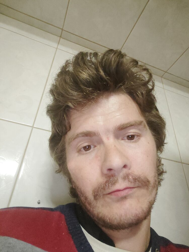  28407755  , 34 ,    