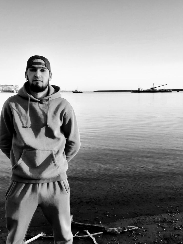  43284425  Rajabali, 25 ,    