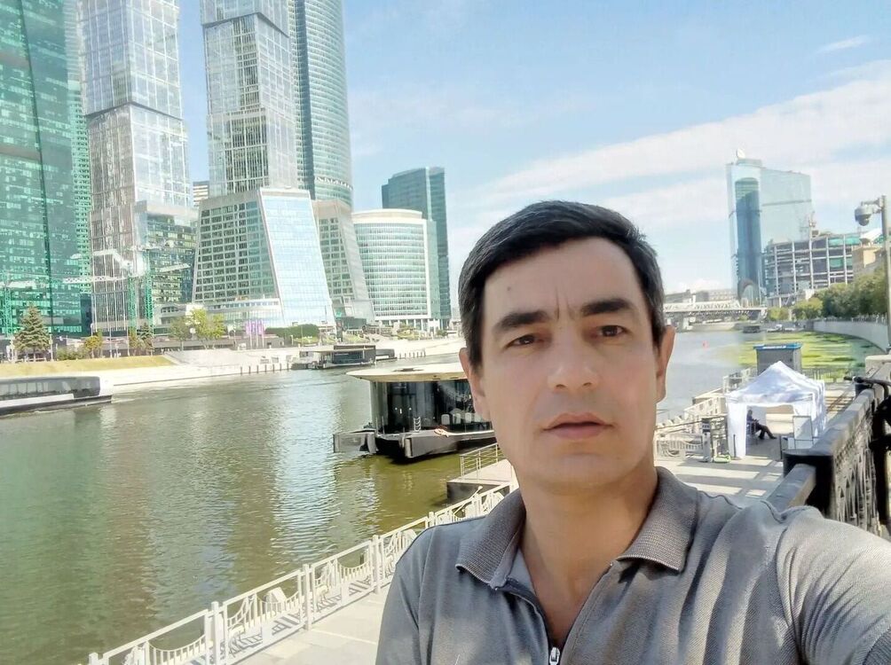  45566865  Aziz, 40 ,    